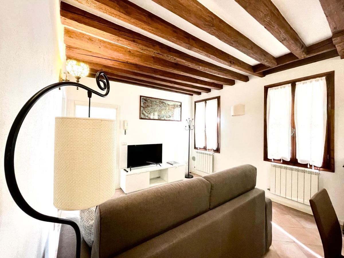 Rossini Apartment Венеция Екстериор снимка
