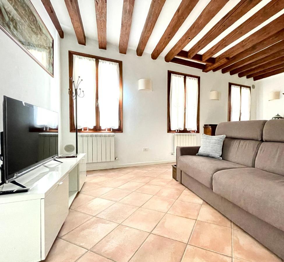 Rossini Apartment Венеция Екстериор снимка
